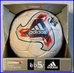 2002 FIFA Korea/Japan World Cup Official Ball FEVERNOVA Soccer Ball Size5 White