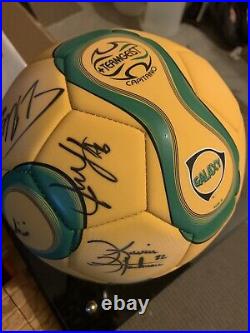 2006 Adidas TEAMGEIST Capitano MLS LA GALAXY Team Autographed Match Ball Replica