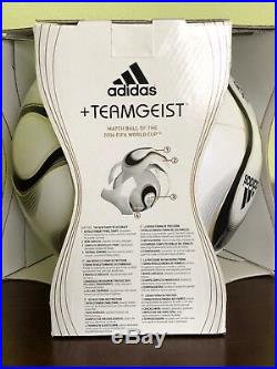2006 FIFA World Cup Adidas Ball +TEAMGEIST Official Match Ball Brand New