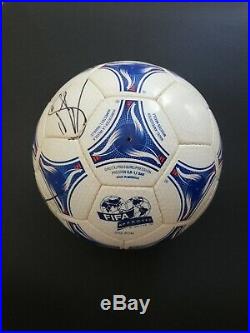 Adidas 1998 France World Cup Tricolore Official Match Ball signed Zidane Raúl