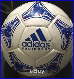 Adidas 1998 France World cup tricolore Official Match Ball OMB final teamgeist