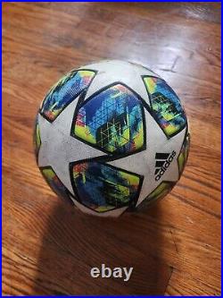 Adidas DY2560 Men's Soccer Champions Finale Official Match Ball 2020