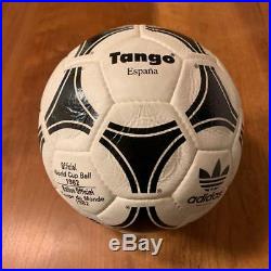 Adidas Espana TANGO WORLD CUP 1982 OFFICIAL MATCH BALL Made in FRANCE