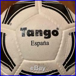 Adidas Espana TANGO WORLD CUP 1982 OFFICIAL MATCH BALL Made in FRANCE