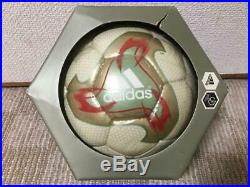 Adidas Fevernova Green 2002 FIFA World Cup Official match ball Football Soccer