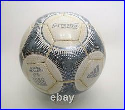 Adidas Fußball Terrestra Silverstream EM 2000 Official Matchball