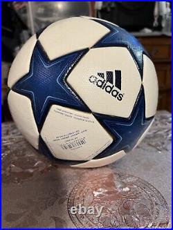 Adidas Fussball Finale 10 2010/2011 OMB Official Matchball UEFA Champions League