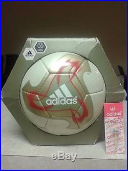 Adidas Match ball fevernova world cup 2002, no telstar, no durlast, etrusco, azteca