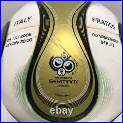 Adidas Official Ball 2006 Germany FIFA World Cup Soccer Teamgeist authentic F/S