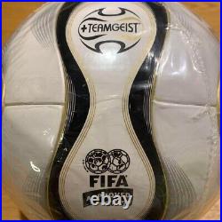 Adidas Official Ball 2006 Germany FIFA World Cup Soccer Teamgeist authentic NEW