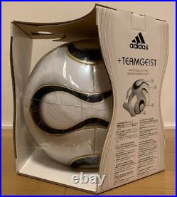 Adidas Official Ball 2006 Germany FIFA World Cup Soccer Teamgeist authentic New
