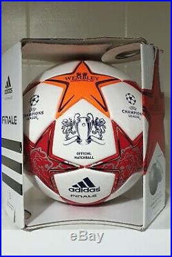 Adidas Official Match Ball OMB Champions Finale 2011 Wembley Collector