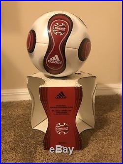 Adidas Red Teamgeist Soccer Ball Football Rare with Box 2006 2007 Size 5