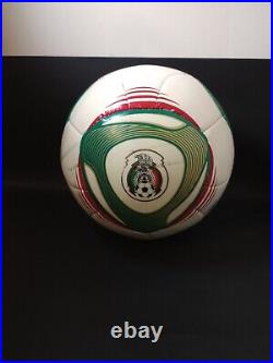Adidas Speedcell Women's World Cup2011 Official Match Ball Replica Size 5 Signed