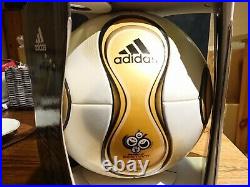 Adidas Teamgeist Finale Berlin Official Matchball OMB World Cup WM 2006 Box