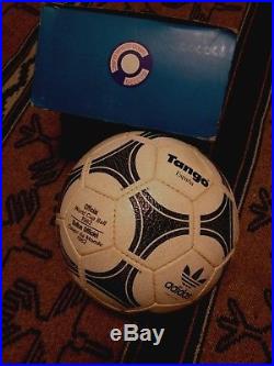 Adidas World Cup 1982 España Tango Soccer ball Size 5 + Box