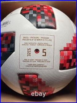 Authentic 2018 Adidas Worldcup Official Soccer Ball White And Red