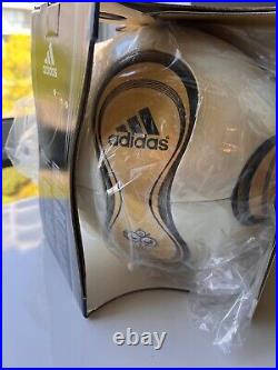 Authentic Adidas Teamgeist Berlin Match Ball 2006 Germany World Cup Final Japan