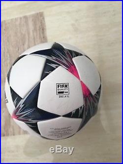 B New Adidas Women's Champions League Final Kiev Football Match Ball FIFA OMB