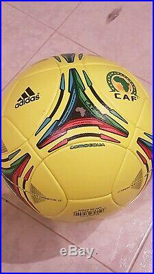 Balon Adidas Comoequa Matchball CAF Africa Cup 2012 Gabon OMB