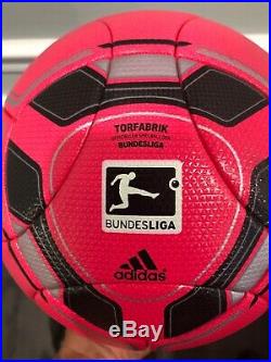 Barely Used Adidas Torfabrik Official Match Ball Winter Rare Jabulani Speedcell
