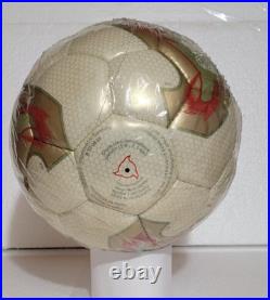 FIFA 2002 World Cup Adidas Fevernova Official Soccer Ball Authentic size 5 J. F. A