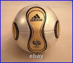 Fussball world cup Deutschland 2006 Teamgeist Adidas matchball neu