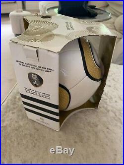 JOBULANI Official Match Ball Of The Final Of The 2010 Fifa World Cup, Size 5