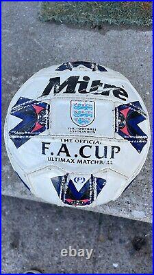 MITRE ULTIMAX OFFICIAL F. A. CUP MATCH BALL FIFA APPROVED USED Size 5 AXA