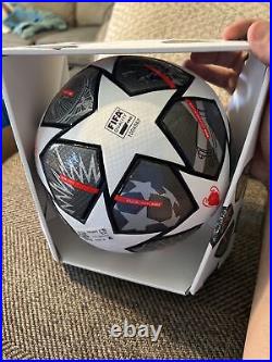 Mens adidas finale pro uefa championship league soccer ball size 5 (GK3477)