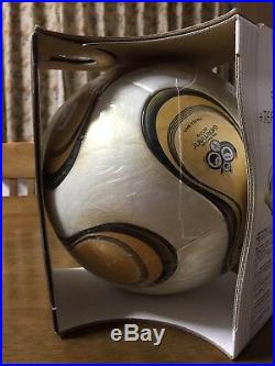 NEW ADIDAS Teamgeist OFFICIAL MATCH BALL FIFA WORLD CUP Germany 2006 Gold
