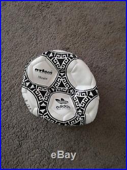 New Adidas Azteca Mexico World Cup Football 1986 (made In France) Brand New