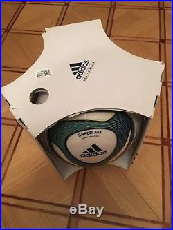 New Adidas speedcell (Jabulani) Official Matchball OMB FIFA size 5 with box