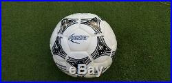 Questra official match ball of World Cup 1994 100% Authentic made by adidas
