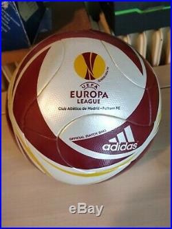 Uefa europa league final 2010 official match ball Atletico-Fulham