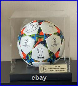 Xavi Hernandez signed Champions League Final 2015 Berlin Ball! New! Icons
